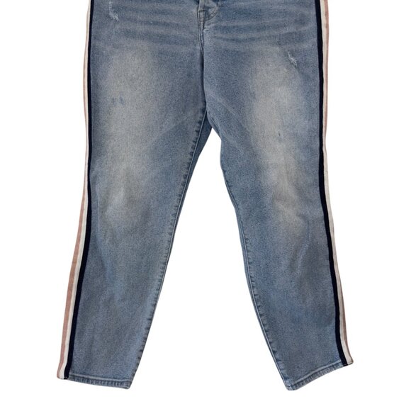 Pistola Women Striped Side Denim Slim Button Fly Jeans SZ 31 Light Wash Mid-Rise - Picture 13 of 16